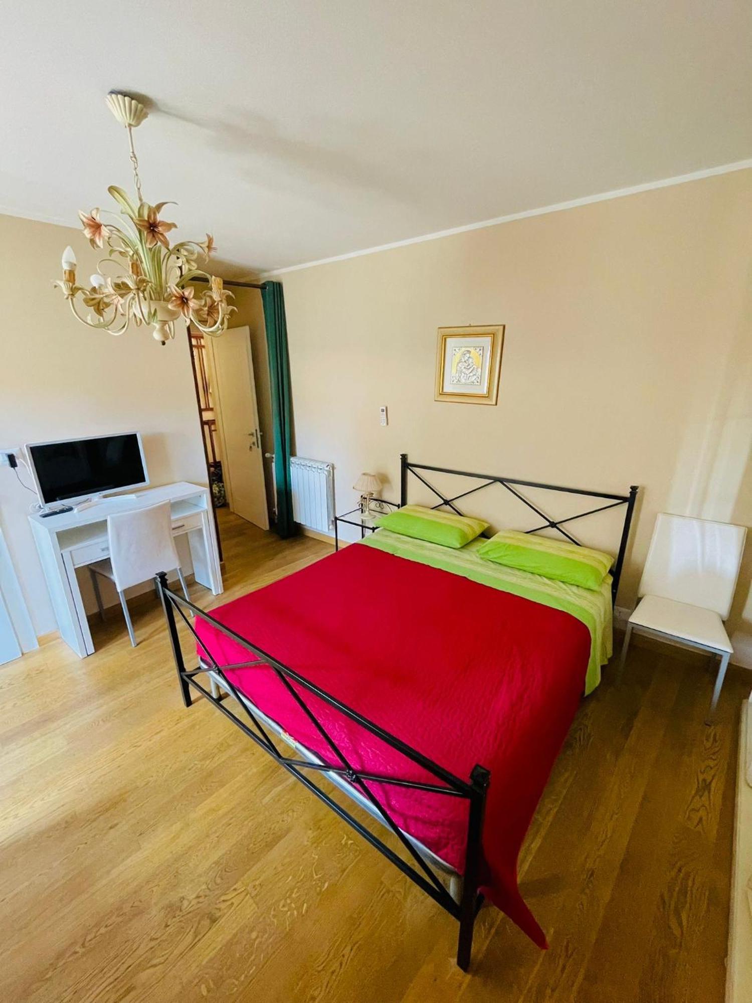San Nicolo Holiday Home Монтальбано-Эликона Экстерьер фото