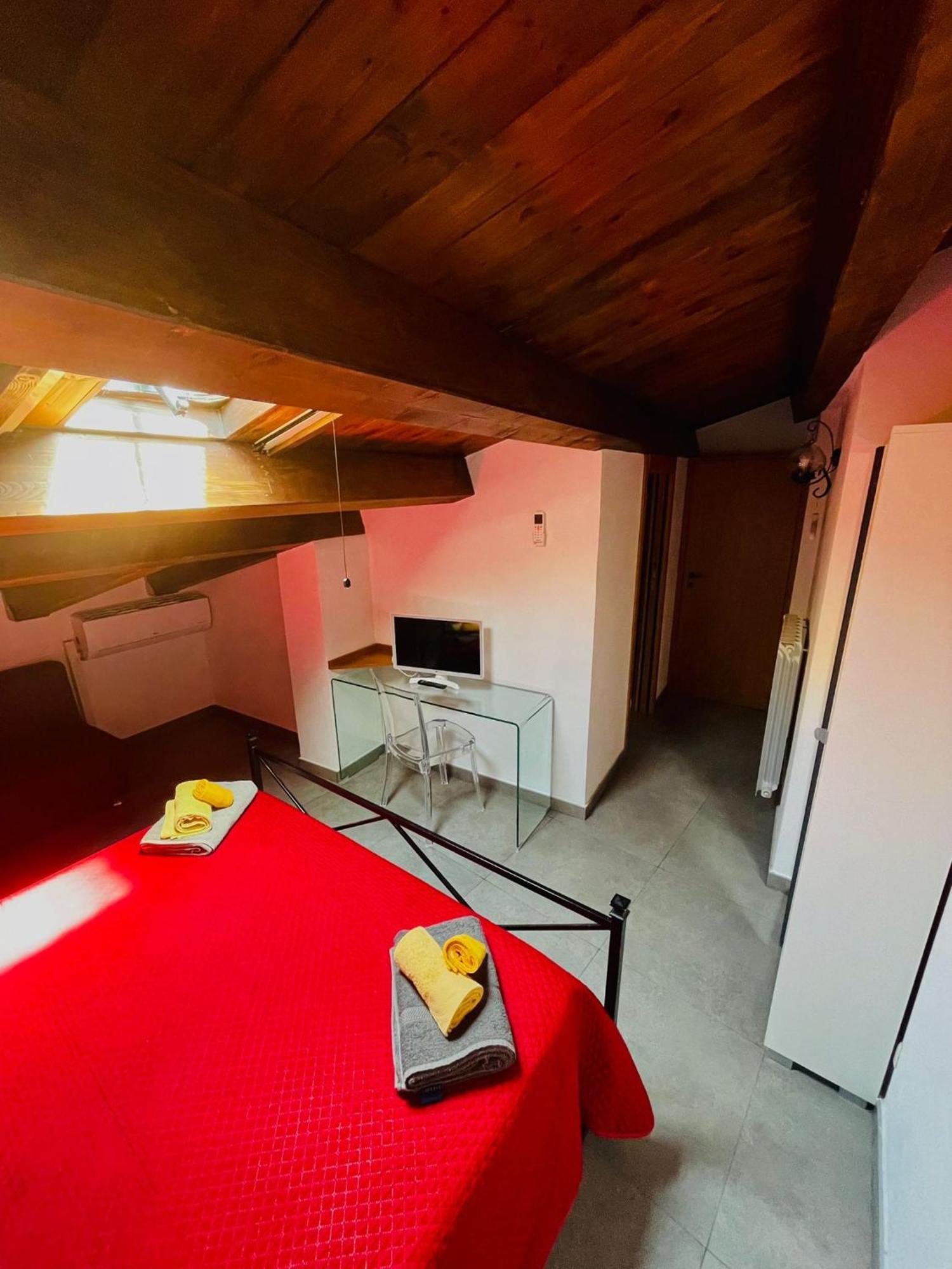 San Nicolo Holiday Home Монтальбано-Эликона Экстерьер фото