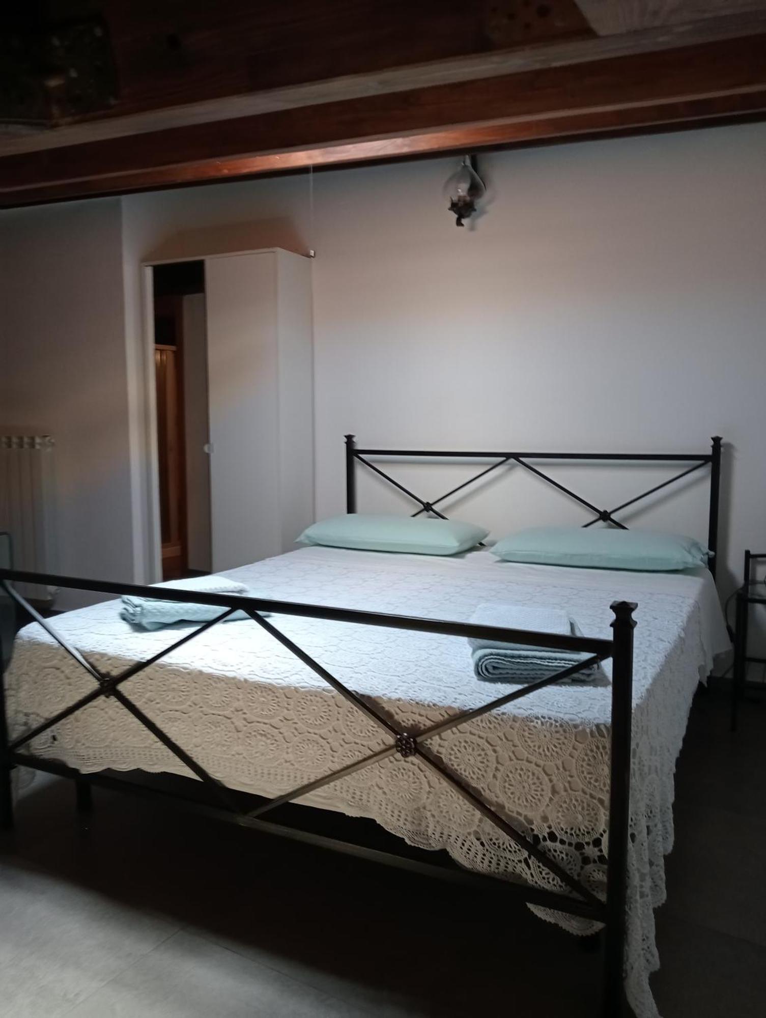 San Nicolo Holiday Home Монтальбано-Эликона Экстерьер фото