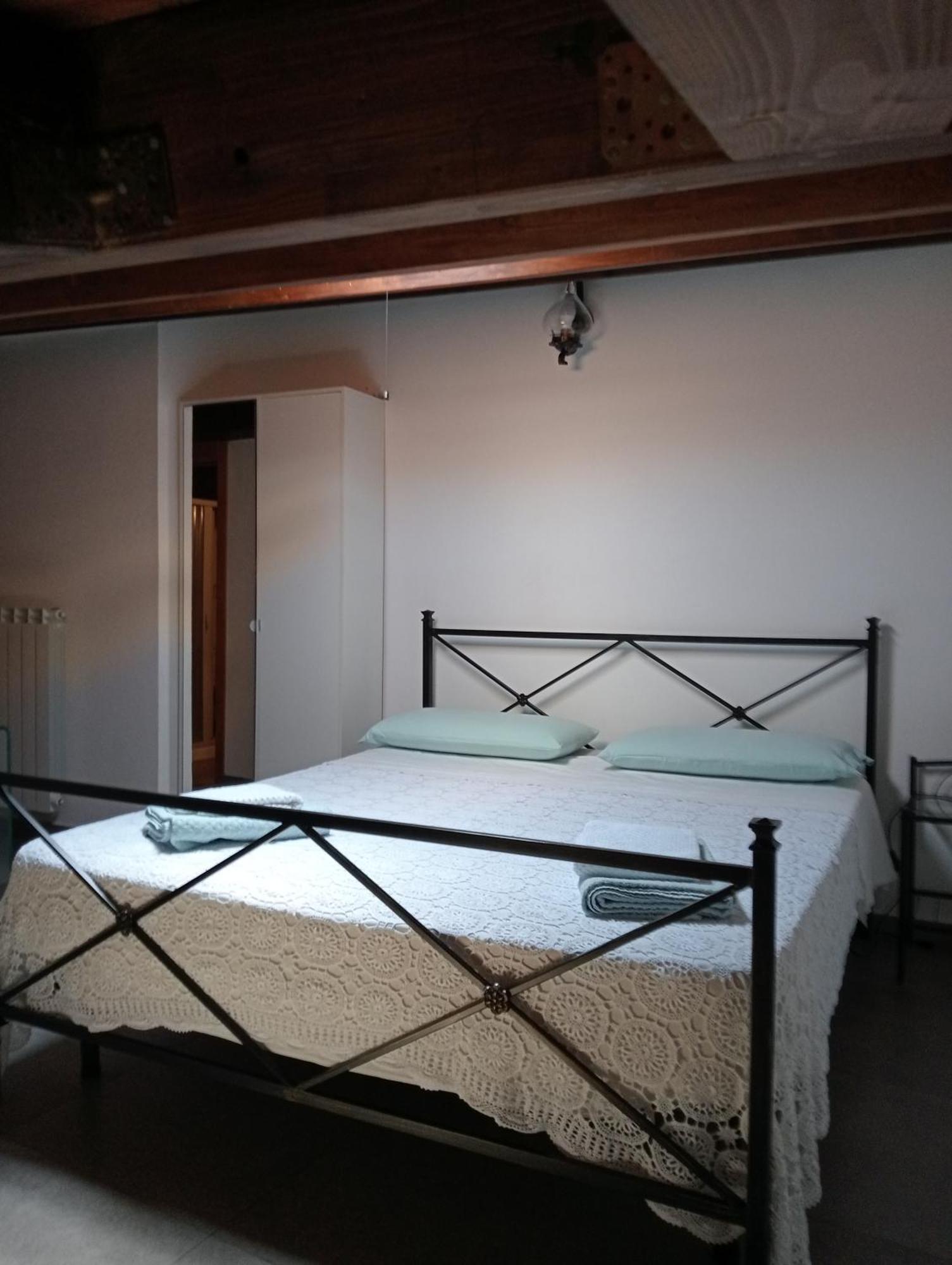 San Nicolo Holiday Home Монтальбано-Эликона Экстерьер фото